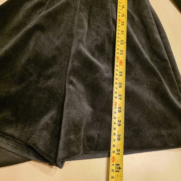 Express Velvet Open Back Blazer Romper | Sexy Formal Date Night 🖤✨Size 2. - Picture 9 of 10